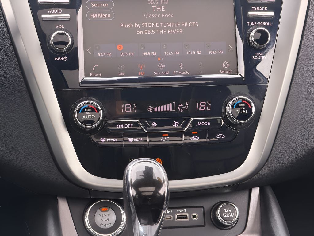 2024 Nissan Murano SV