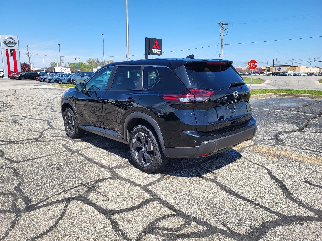 2024 Nissan Rogue SV