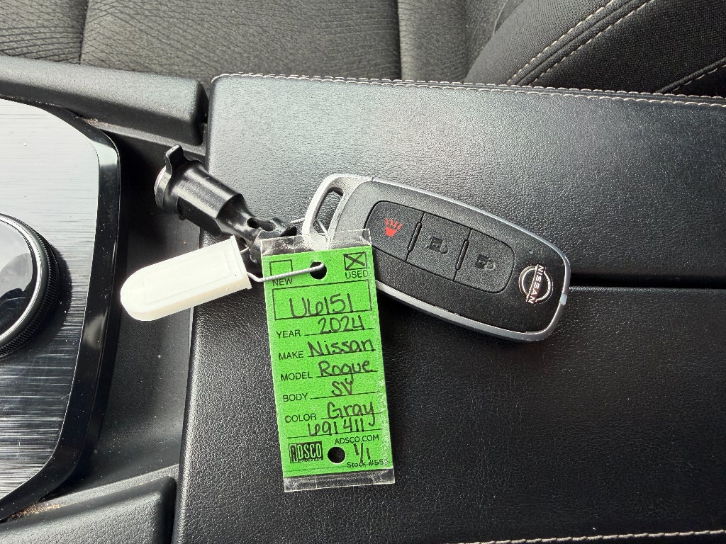 2024 Nissan Rogue SV