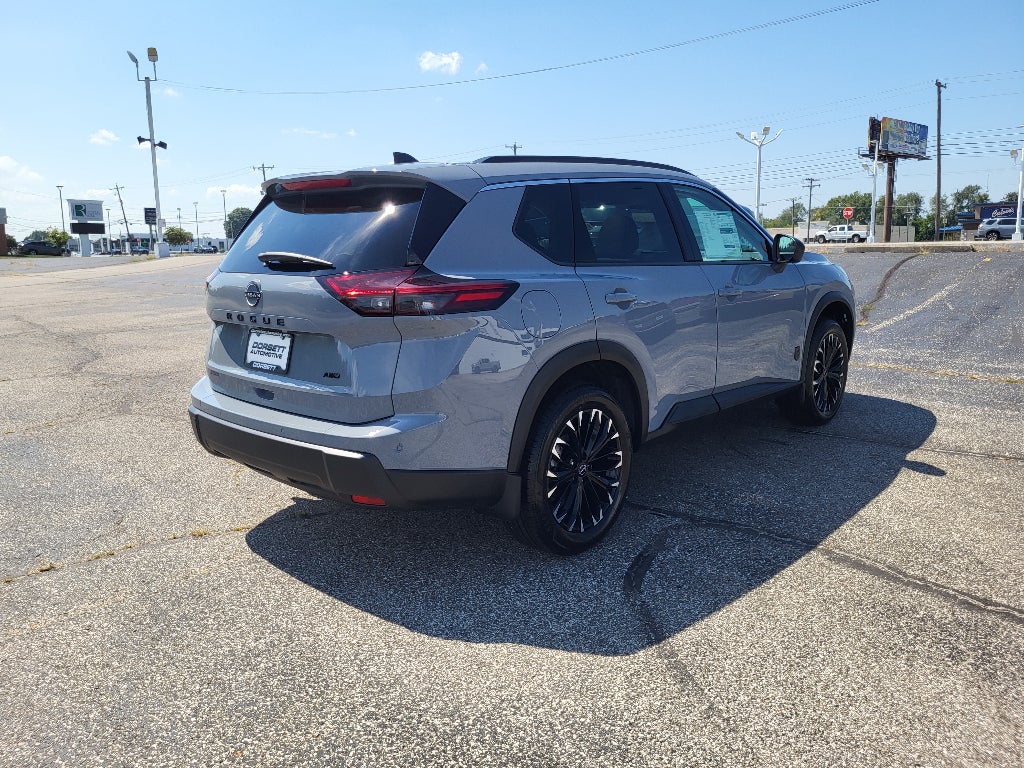 2026 Nissan Rogue Dark Armor
