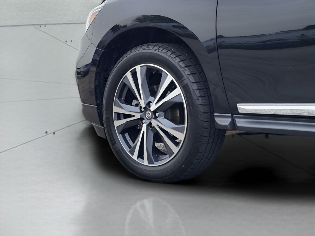 2020 Nissan Pathfinder Platinum