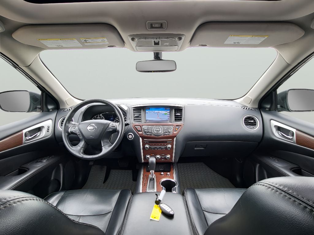 2020 Nissan Pathfinder Platinum