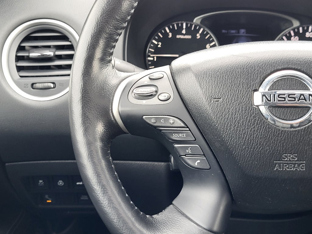 2020 Nissan Pathfinder Platinum