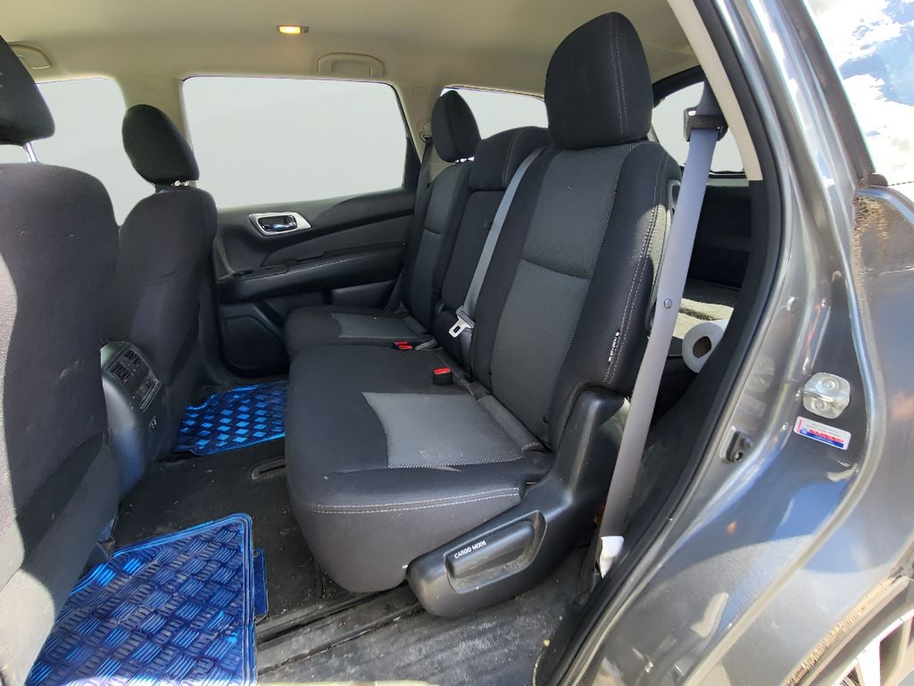 2019 Nissan Pathfinder SV