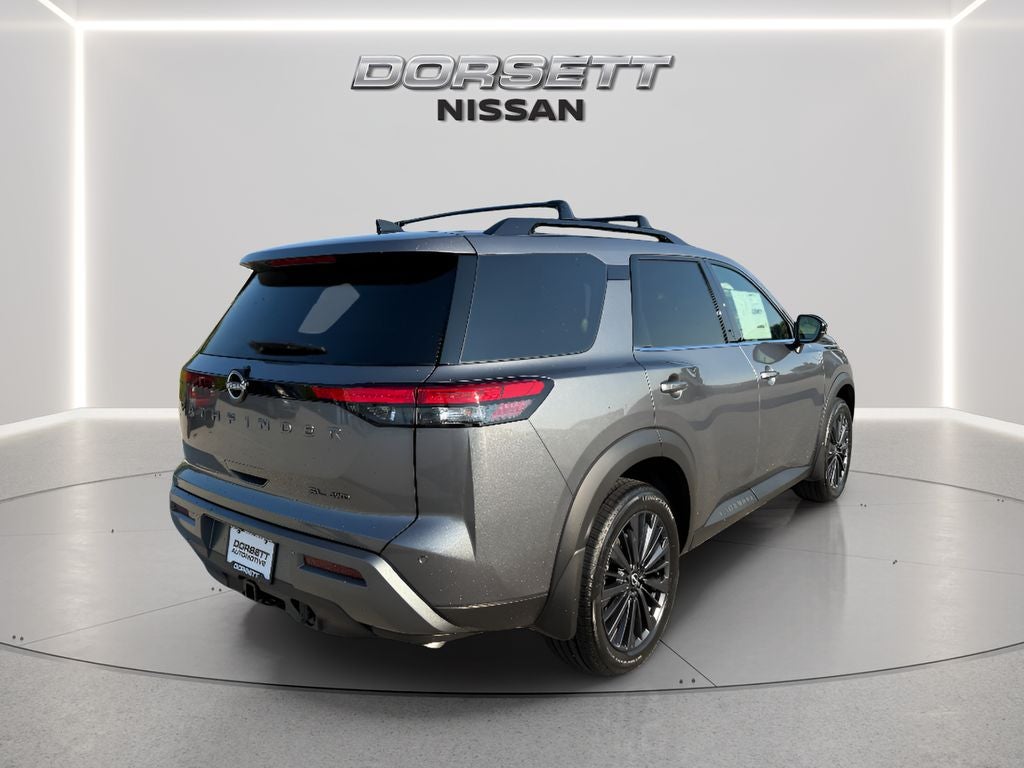 2026 Nissan Pathfinder SL