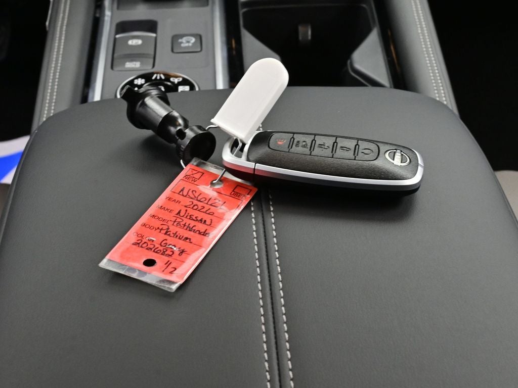 2026 Nissan Pathfinder Platinum