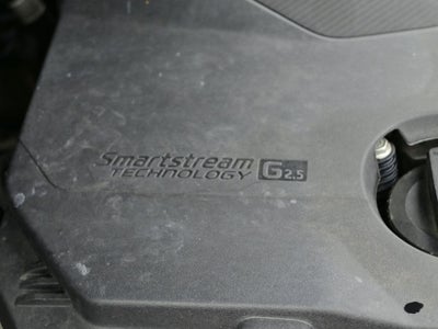 2023 Hyundai TUCSON SE