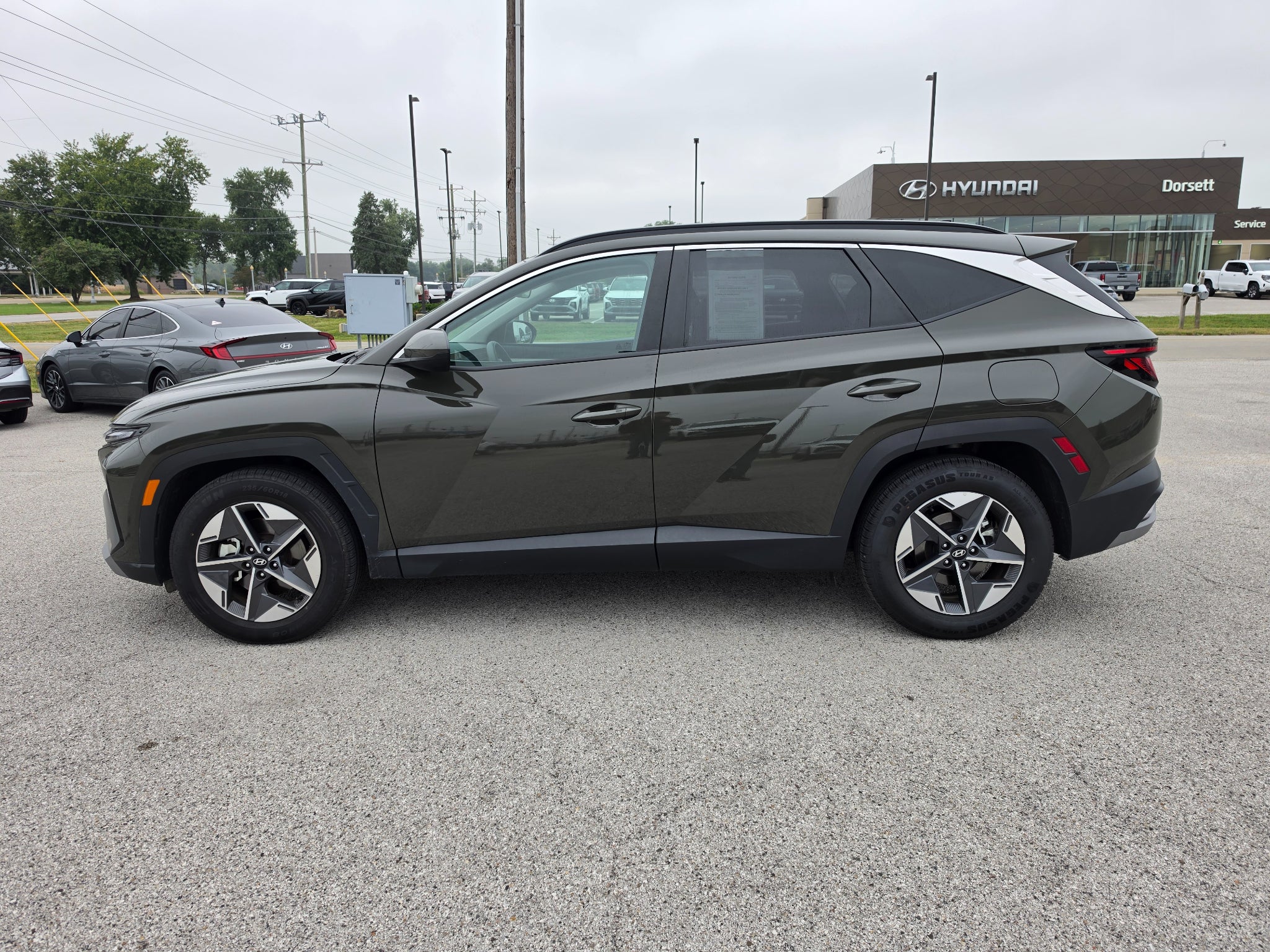 2025 Hyundai TUCSON SEL