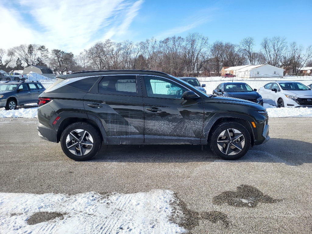 2025 Hyundai TUCSON SEL