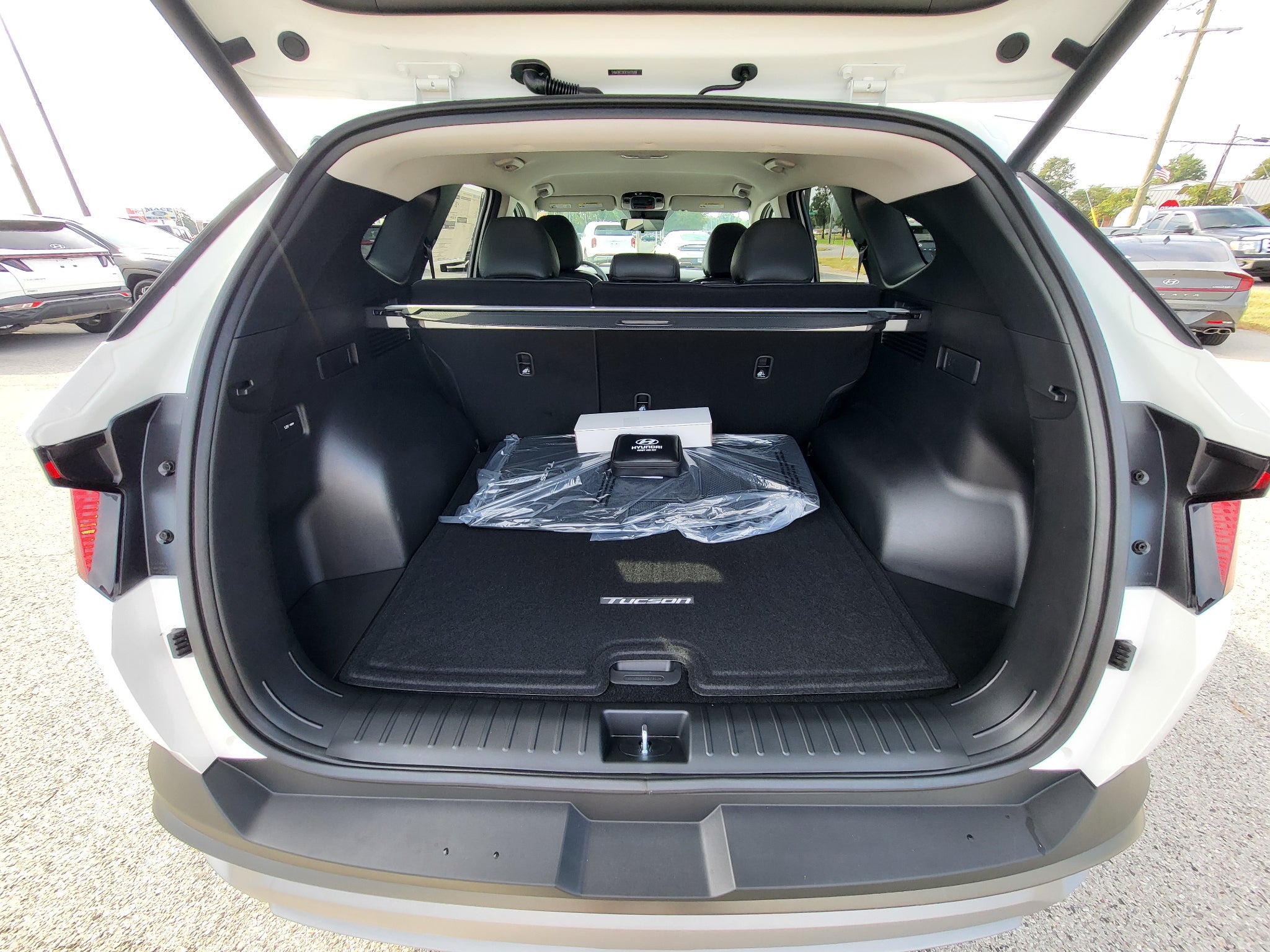 2026 Hyundai TUCSON SEL Plus
