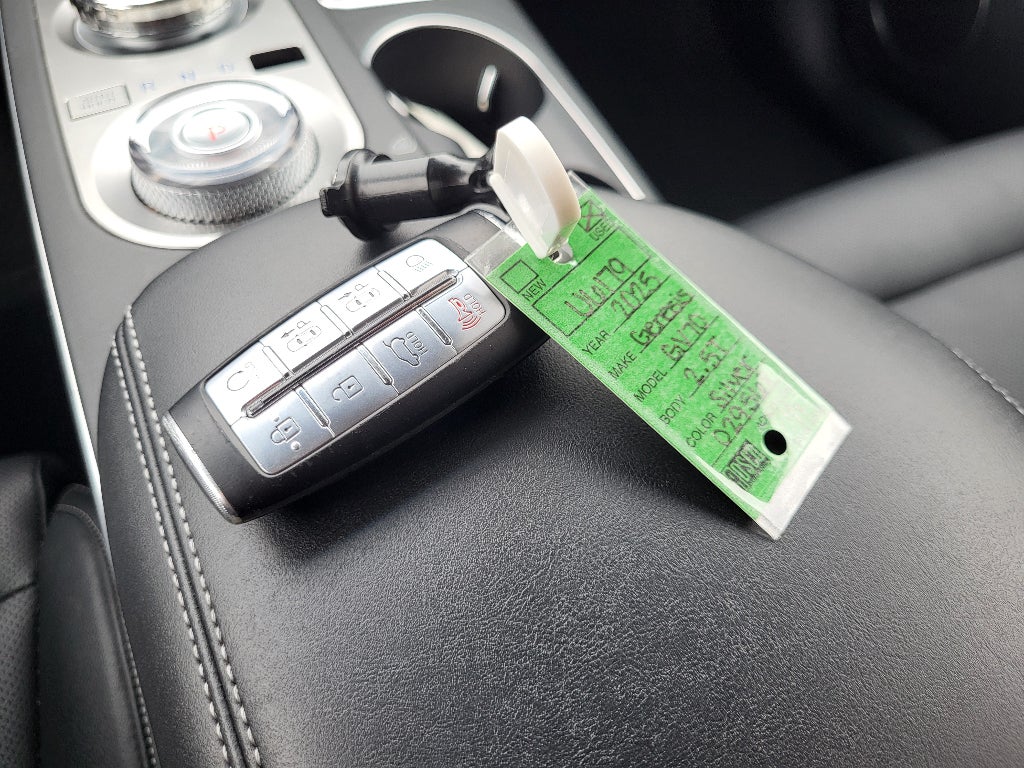 2025 Genesis GV70 2.5T