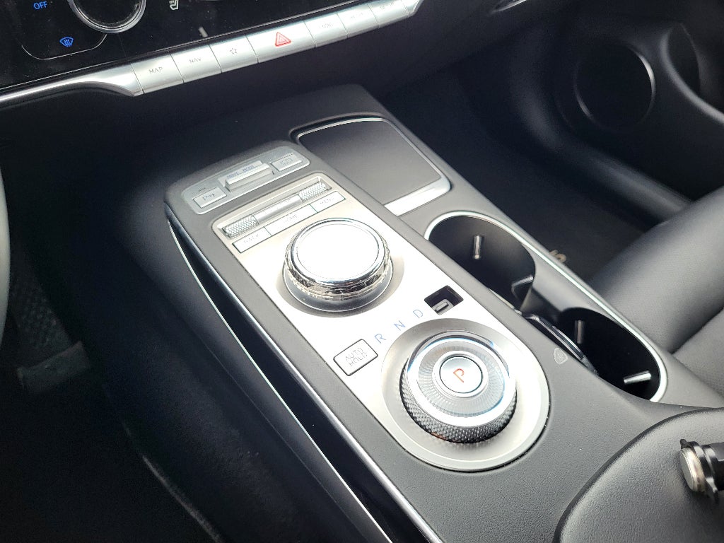 2025 Genesis GV70 2.5T