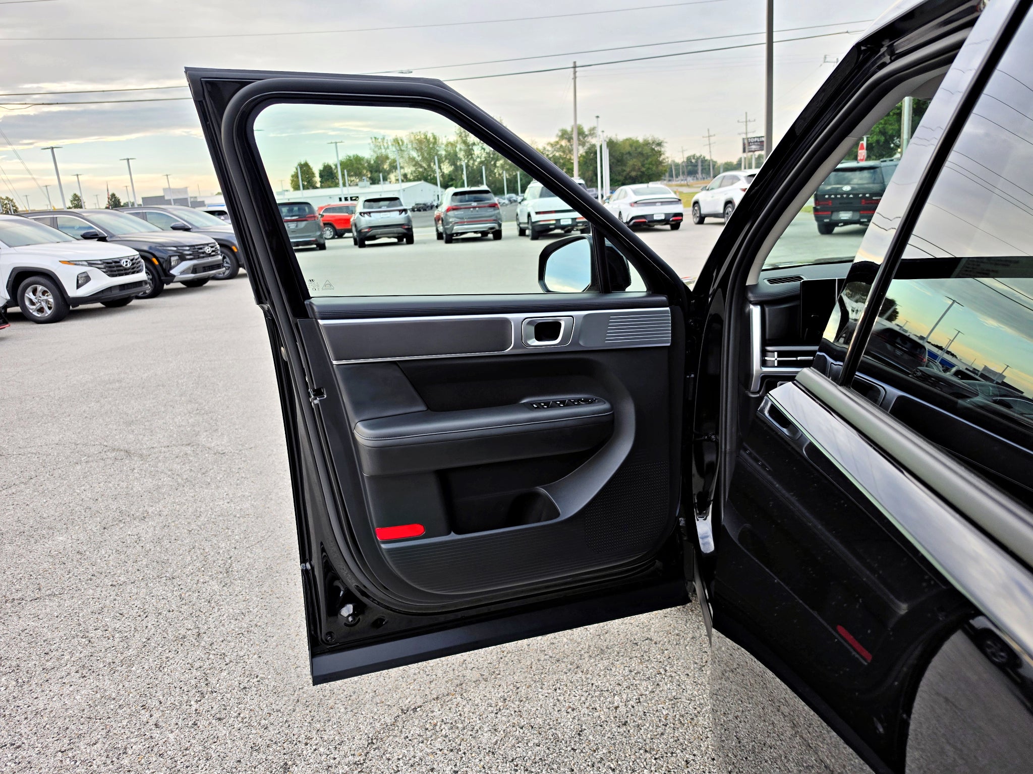 2027 Hyundai SANTA FE HYBRID SEL