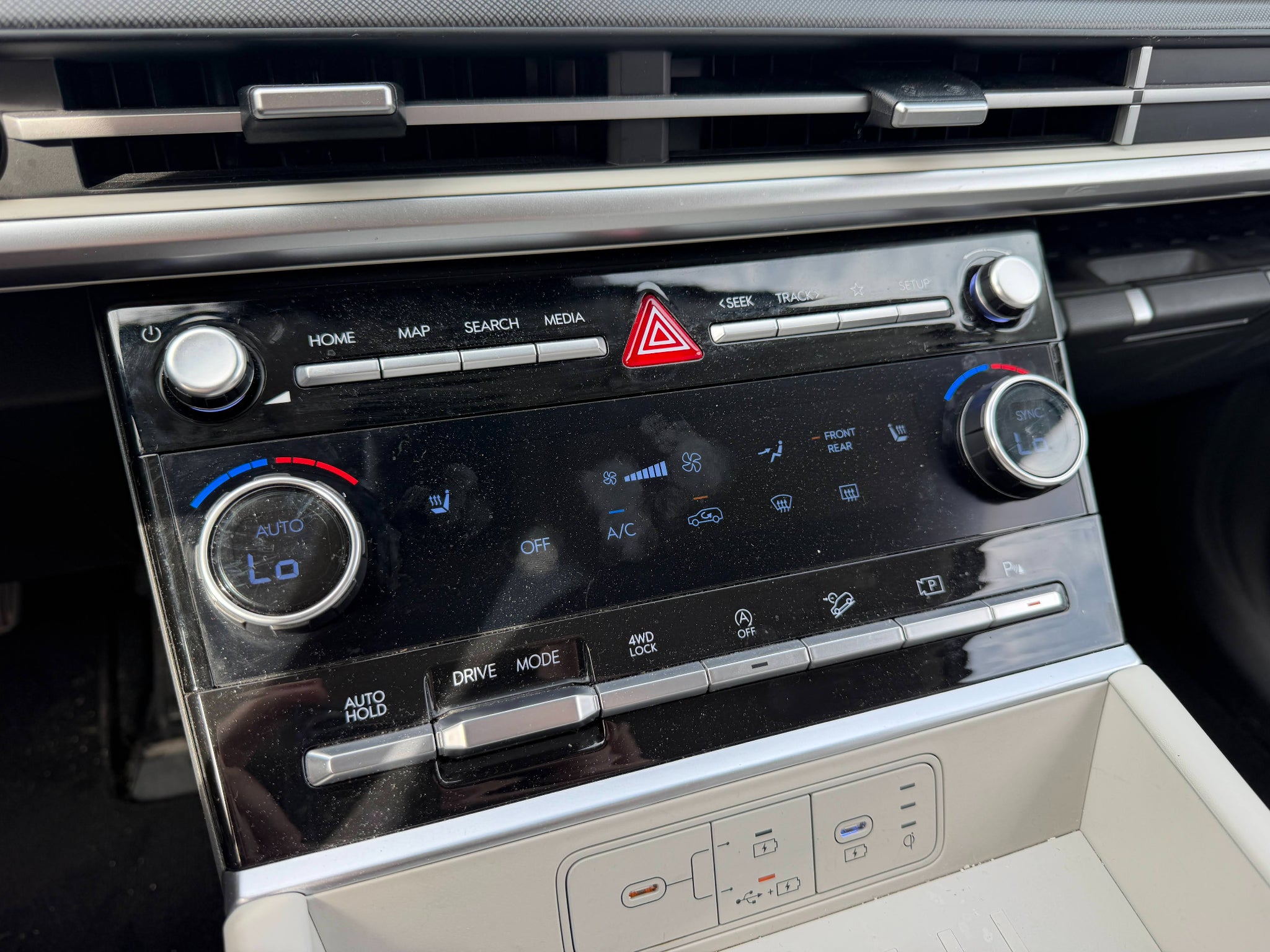 2024 Hyundai SANTA FE SEL