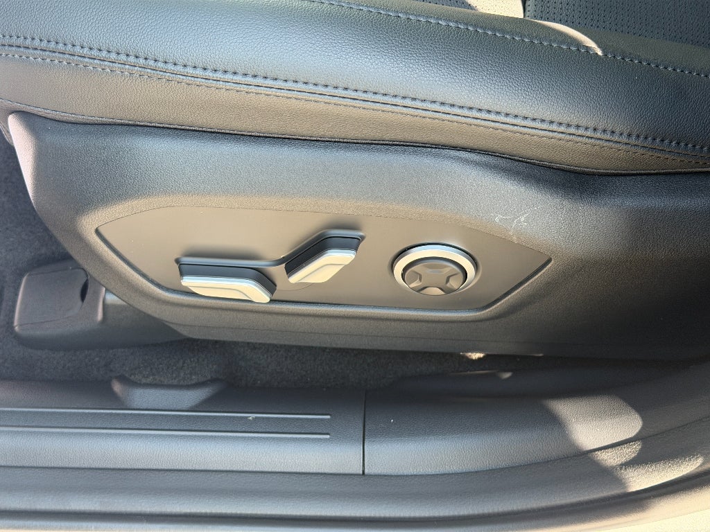 2026 Hyundai SANTA FE HYBRID Limited 6P