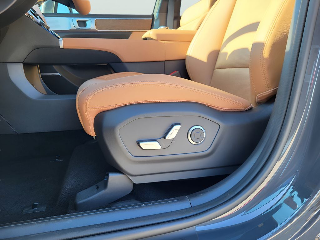 2026 Hyundai SANTA FE Limited 6P