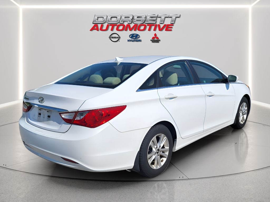 2013 Hyundai SONATA GLS