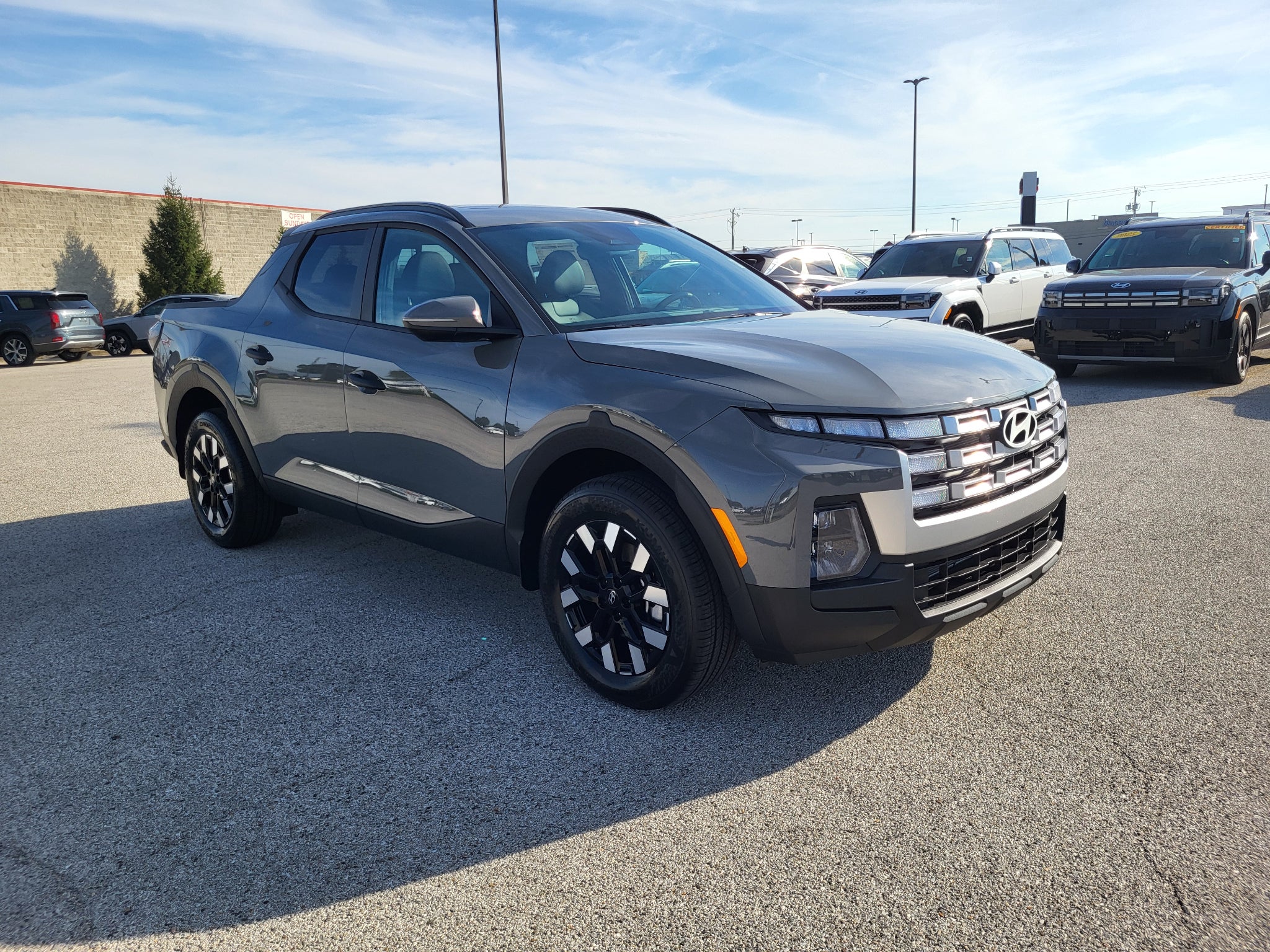 2027 Hyundai SANTA CRUZ SEL Activity