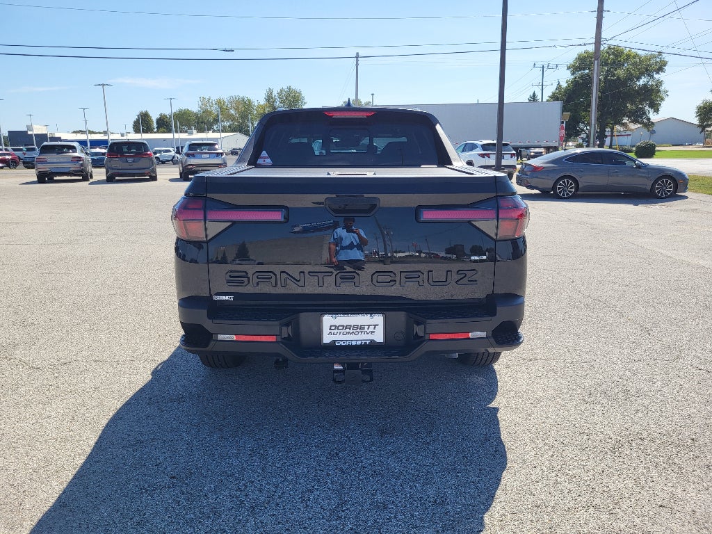 2027 Hyundai SANTA CRUZ SEL Activity