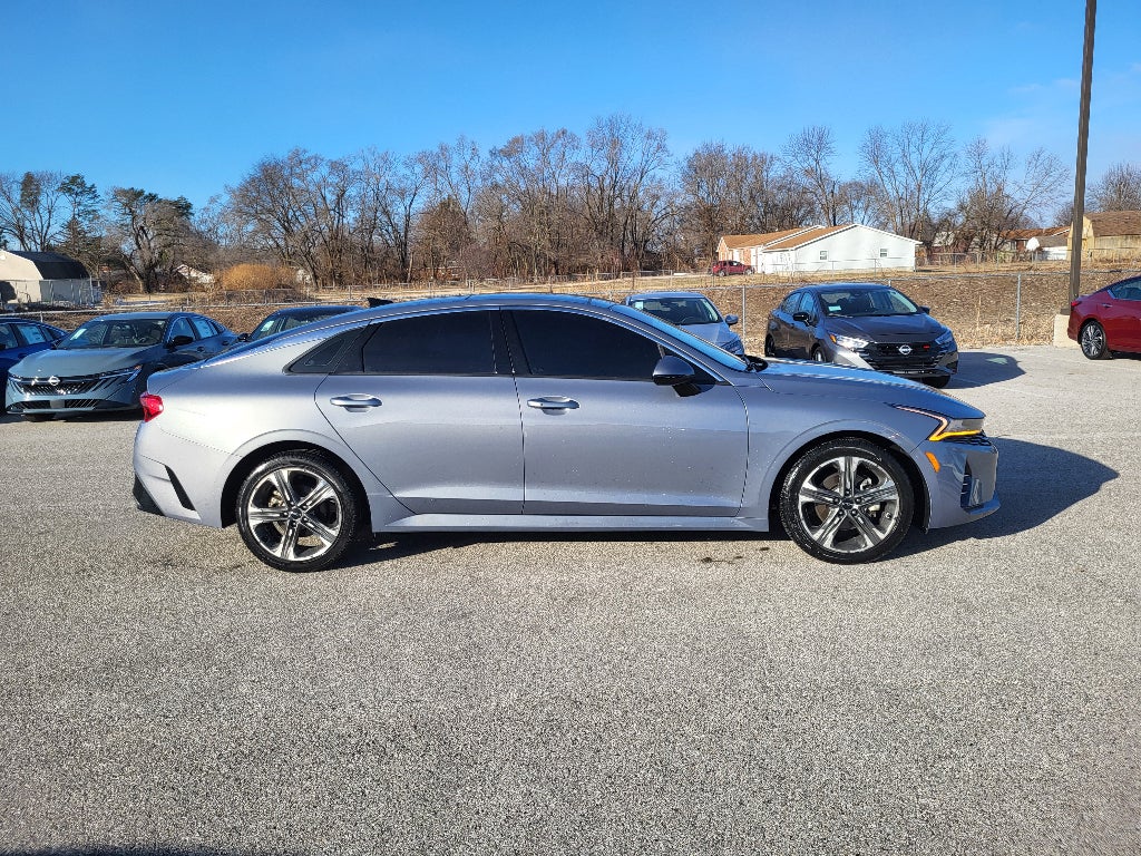 2023 Kia K5 EX