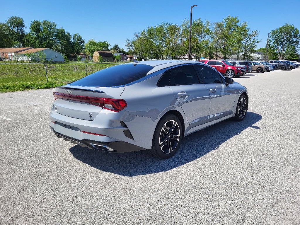 2024 Kia K5 GT-Line