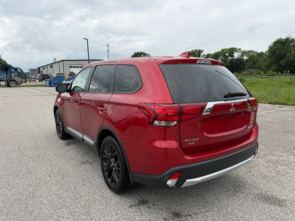2018 Mitsubishi Outlander SE