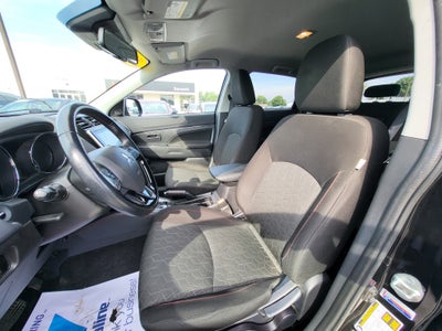 2022 Mitsubishi Outlander Sport LE