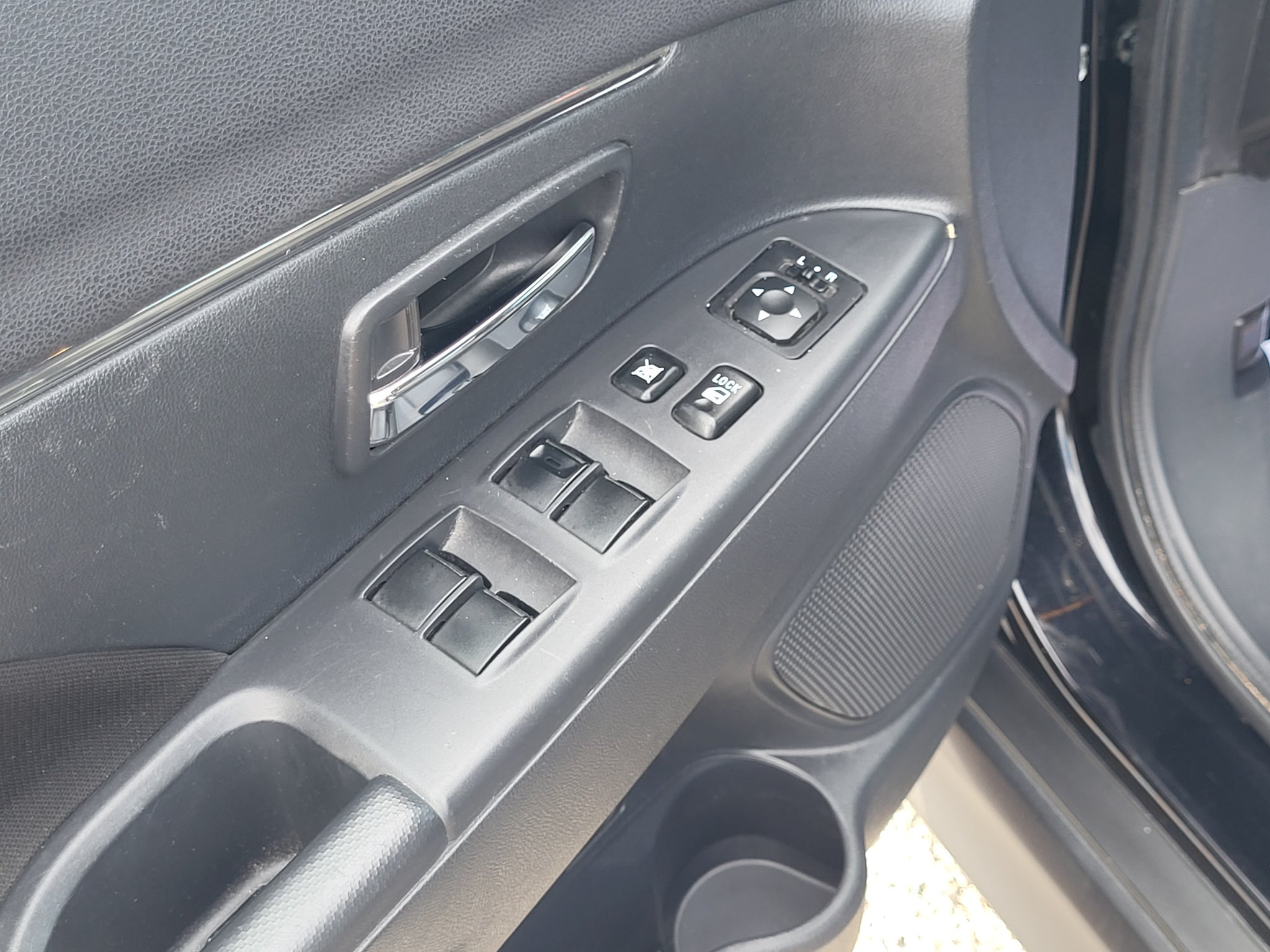 2022 Mitsubishi Outlander Sport LE