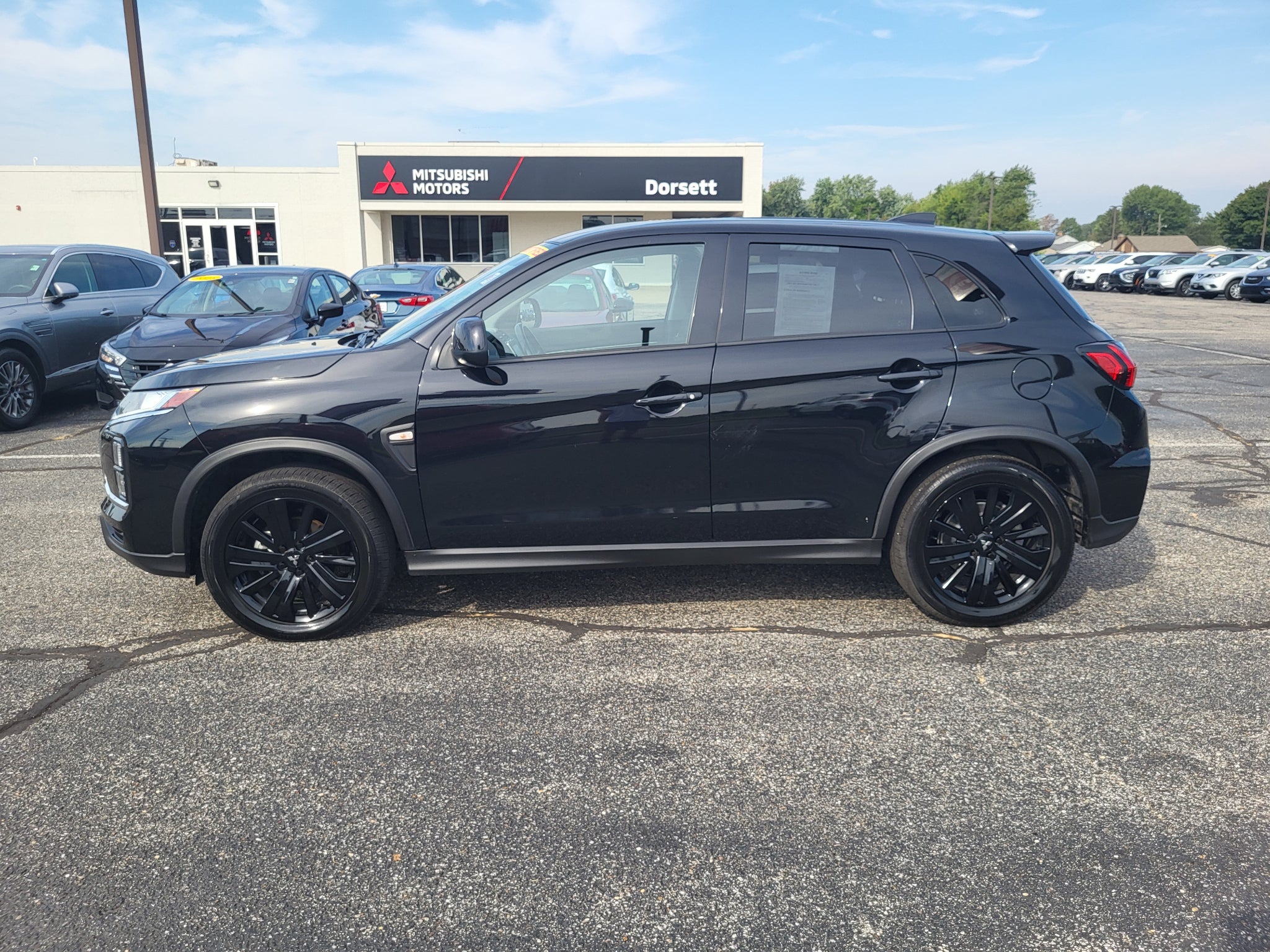 2022 Mitsubishi Outlander Sport LE