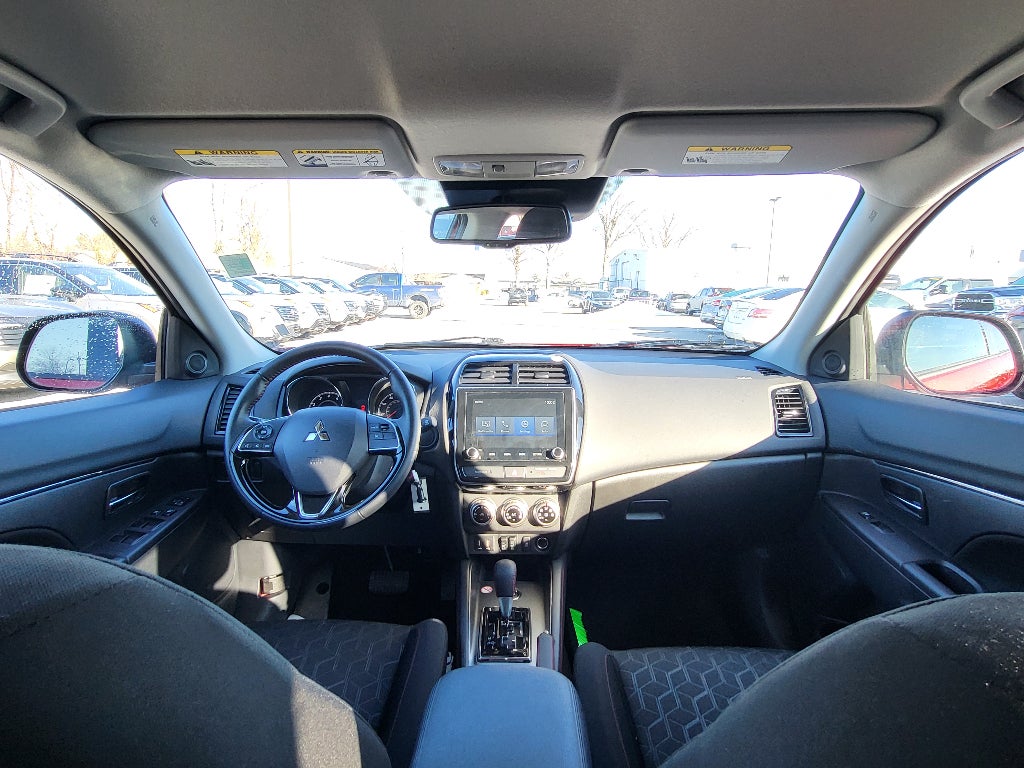 2025 Mitsubishi Outlander Sport ES