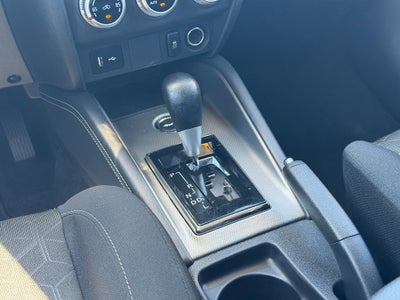2025 Mitsubishi Outlander Sport ES