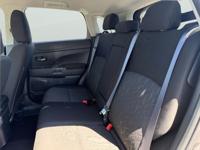 2025 Mitsubishi Outlander Sport ES