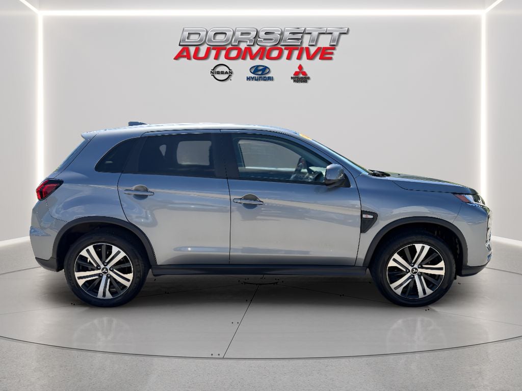 2025 Mitsubishi Outlander Sport ES