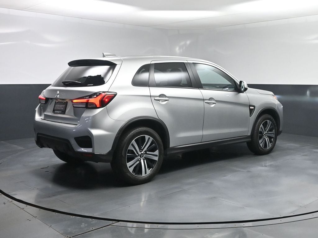 2025 Mitsubishi Outlander Sport ES