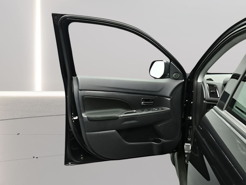 2026 Mitsubishi Outlander Sport S
