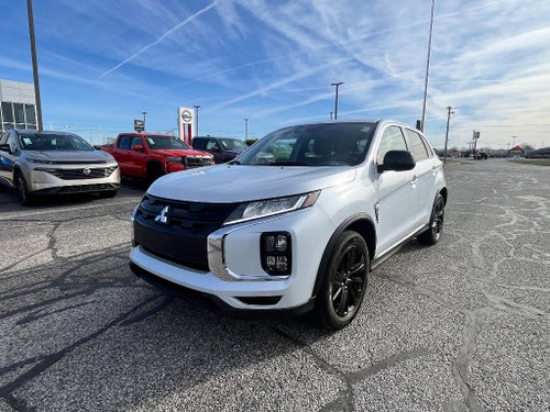 2025 Mitsubishi Outlander Sport LE