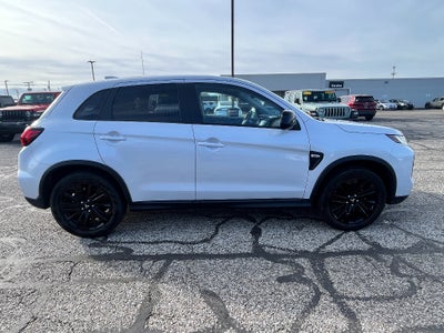 2025 Mitsubishi Outlander Sport LE