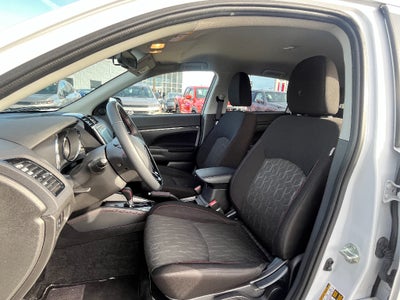 2025 Mitsubishi Outlander Sport LE