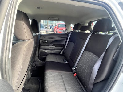 2025 Mitsubishi Outlander Sport LE