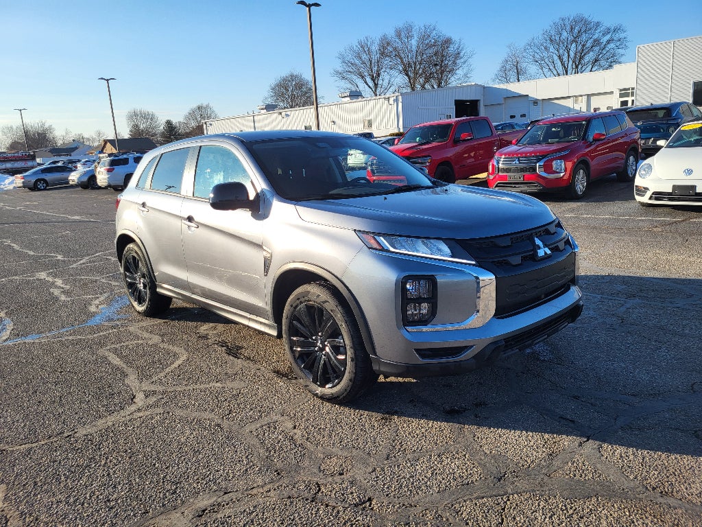 2025 Mitsubishi Outlander Sport LE
