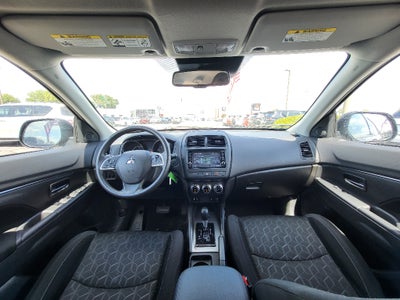 2025 Mitsubishi Outlander Sport ES