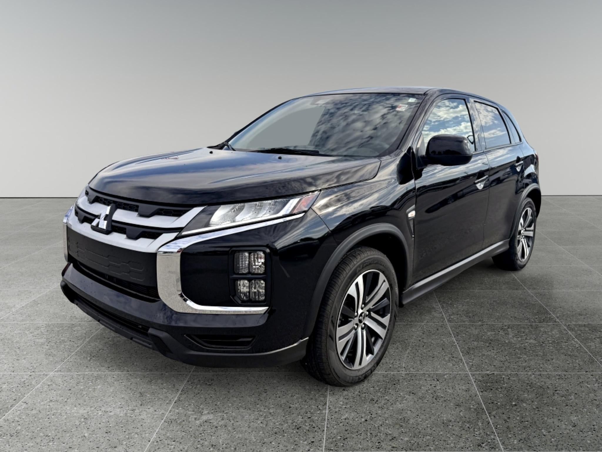 2023 Mitsubishi Outlander Sport S