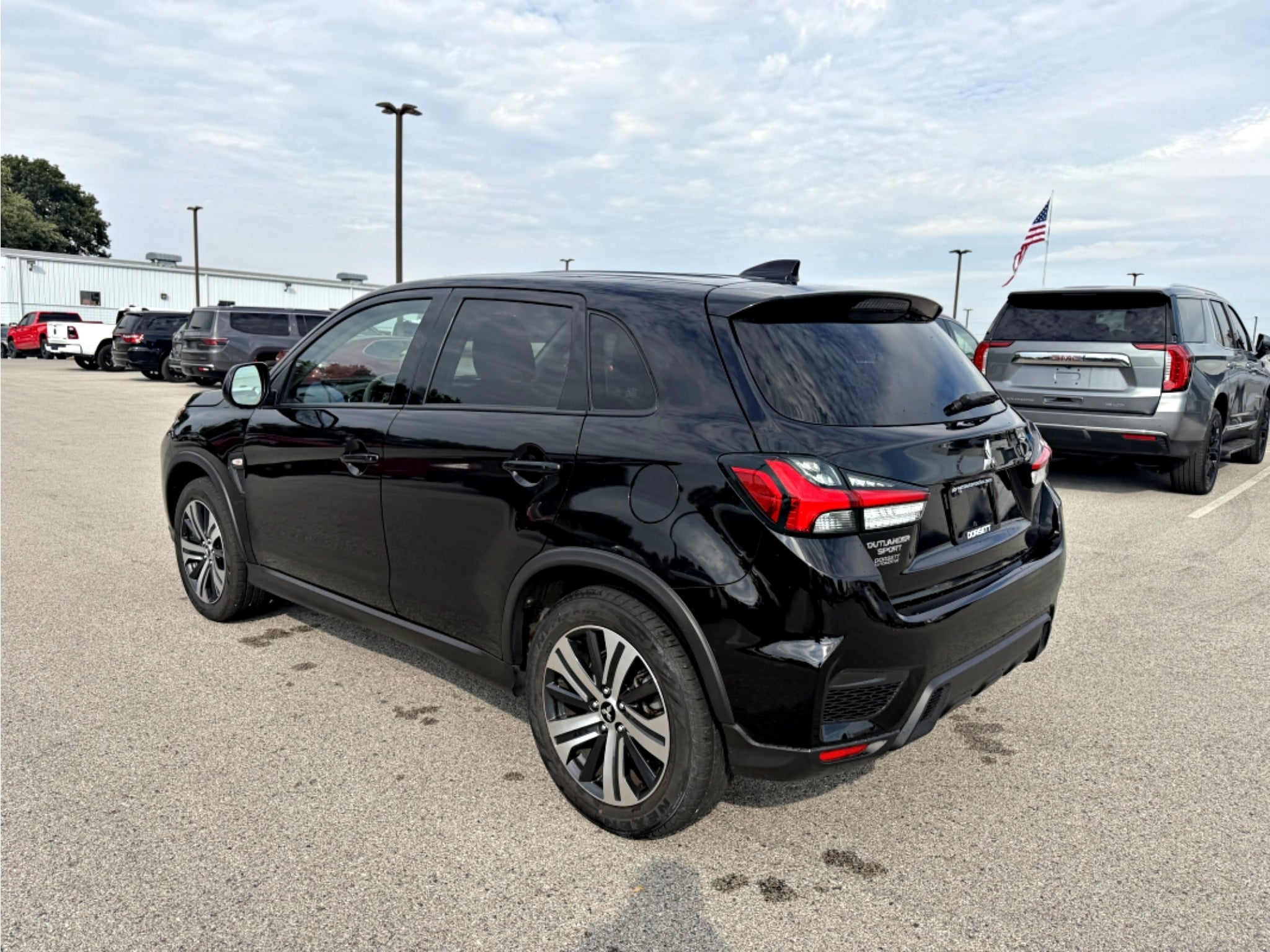 2023 Mitsubishi Outlander Sport S