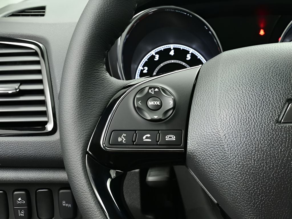 2026 Mitsubishi Outlander Sport SE