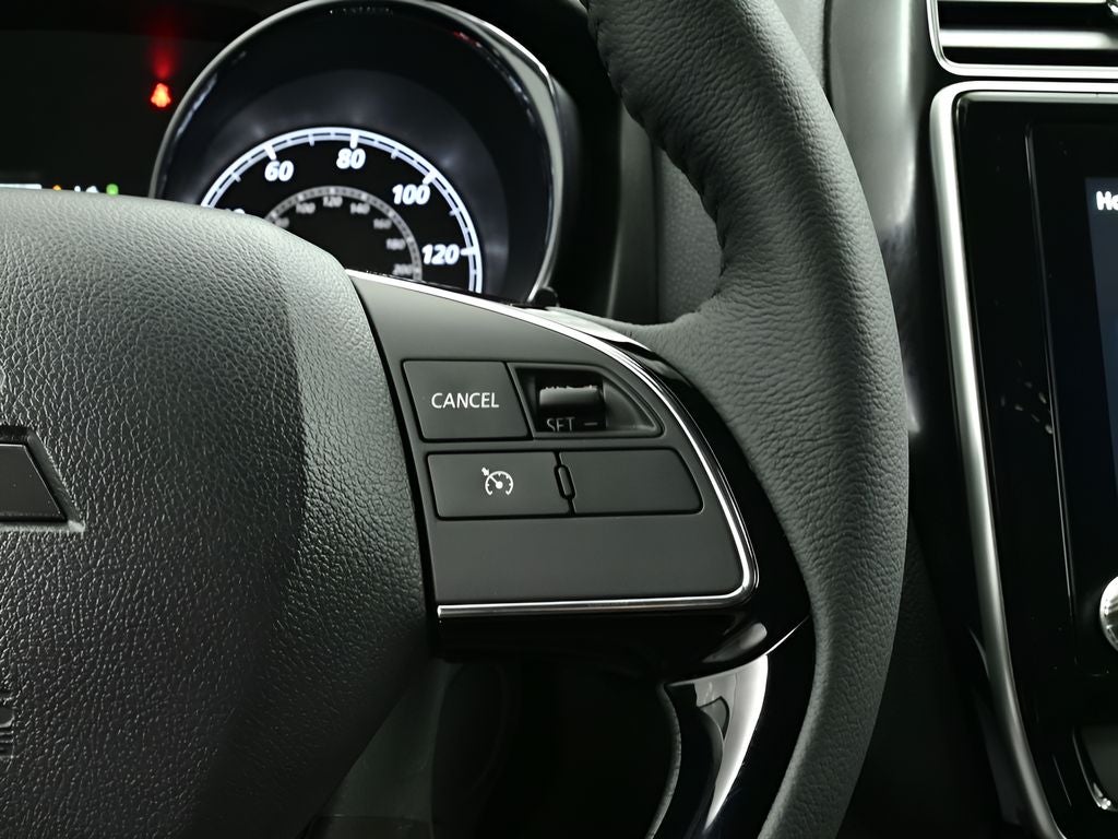 2026 Mitsubishi Outlander Sport SE