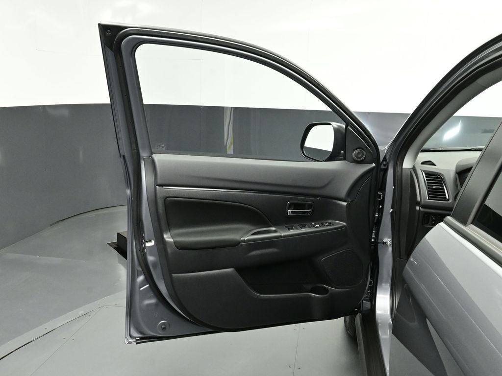 2026 Mitsubishi Outlander Sport S