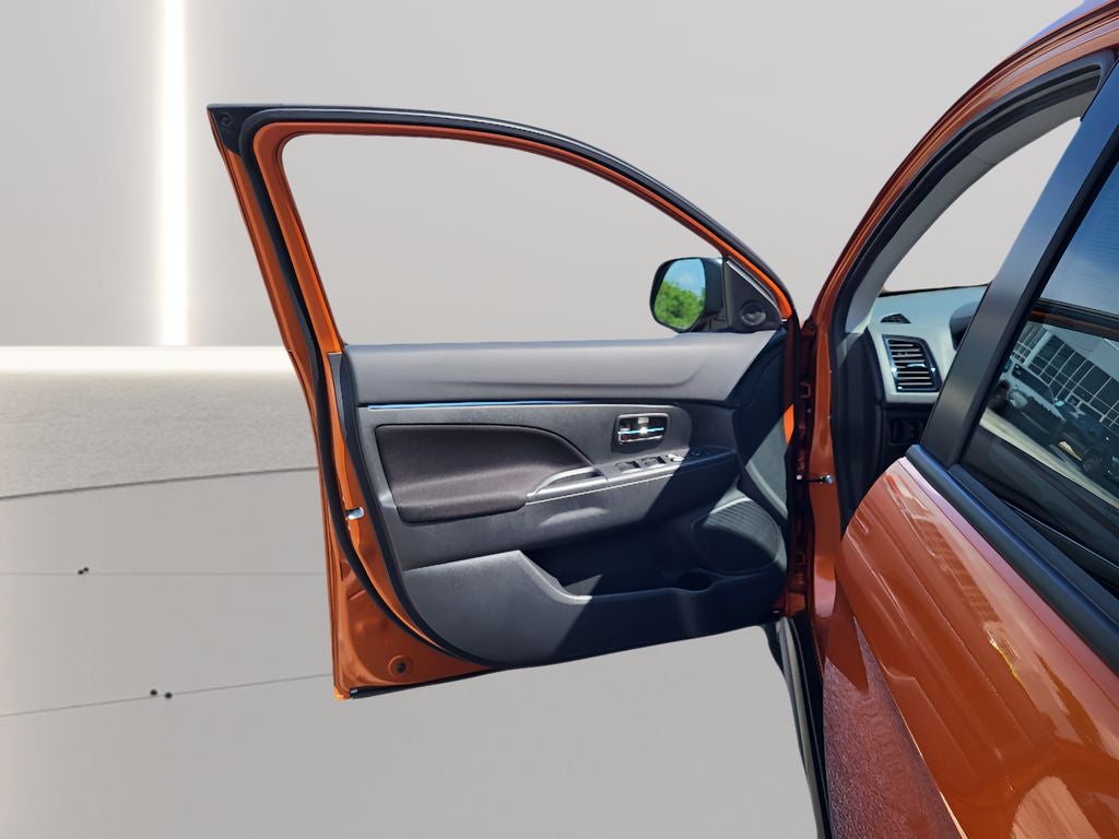 2026 Mitsubishi Outlander Sport LE
