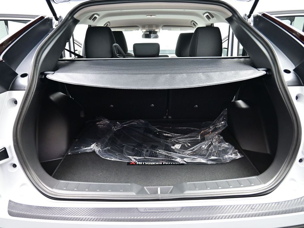 2025 Mitsubishi Eclipse Cross LE