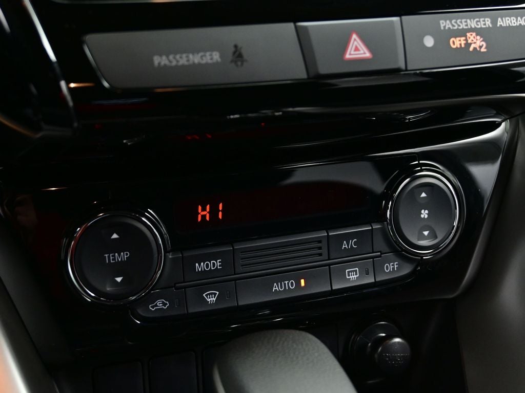 2025 Mitsubishi Eclipse Cross LE