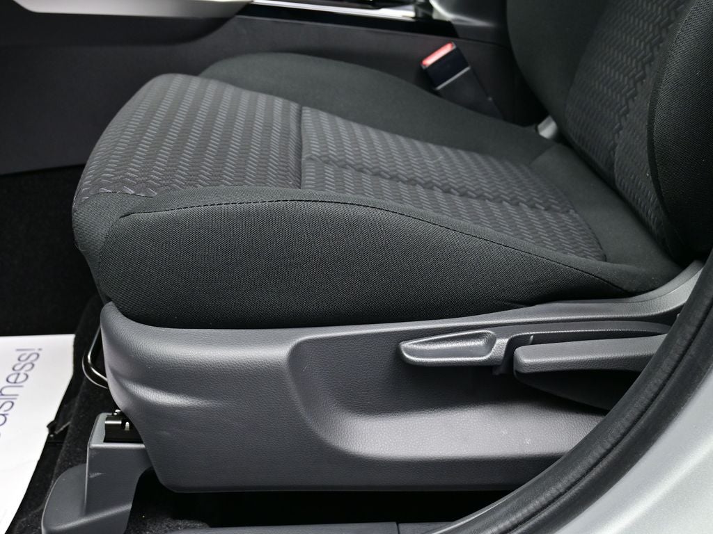 2025 Mitsubishi Eclipse Cross LE